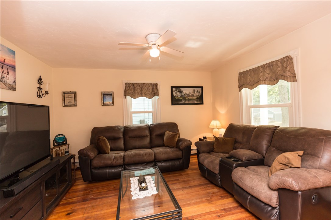 59 Warren Avenue Woonsocket, RI 02895 - Photo 7 of 50 Gallery Image 7