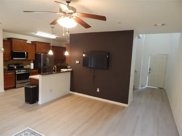 $1,650 | 1620 Bryant Drive, Unit 2903, Round Rock, TX 78664