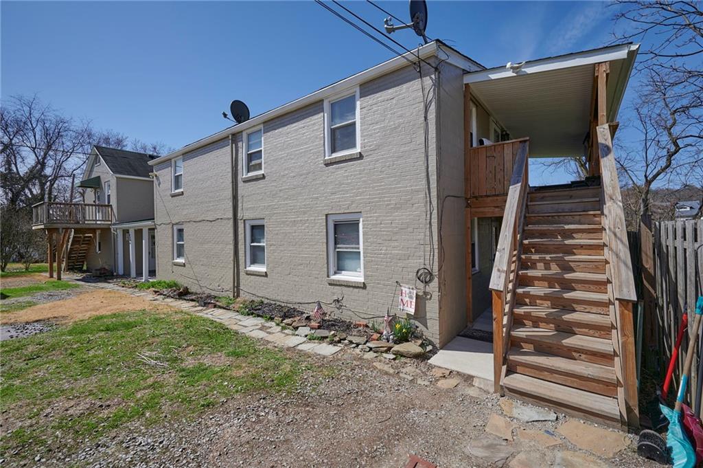 820 6th Avenue Elizabeth, PA 15037 - Photo 2 of 43