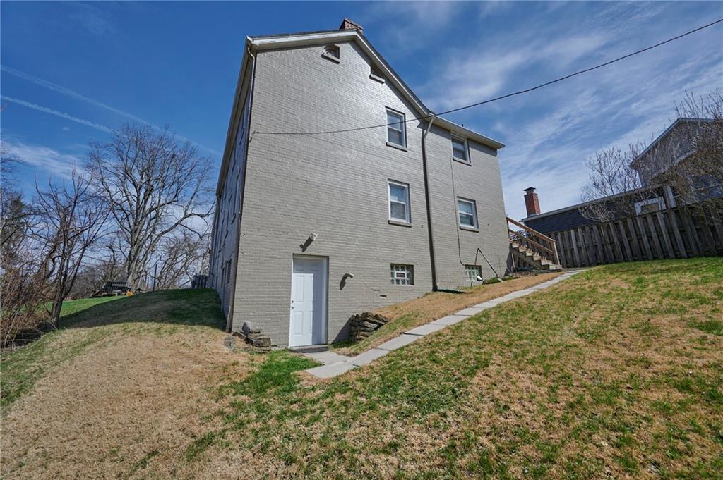 820 6th Avenue Elizabeth, PA 15037 - Photo 40 of 43