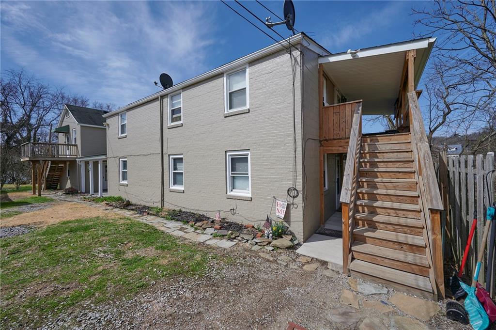 820 6th Avenue Elizabeth, PA 15037 - Photo 4 of 43