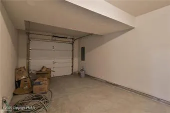 $2,175 | 665 Sipos Drive, Northampton, PA 18067