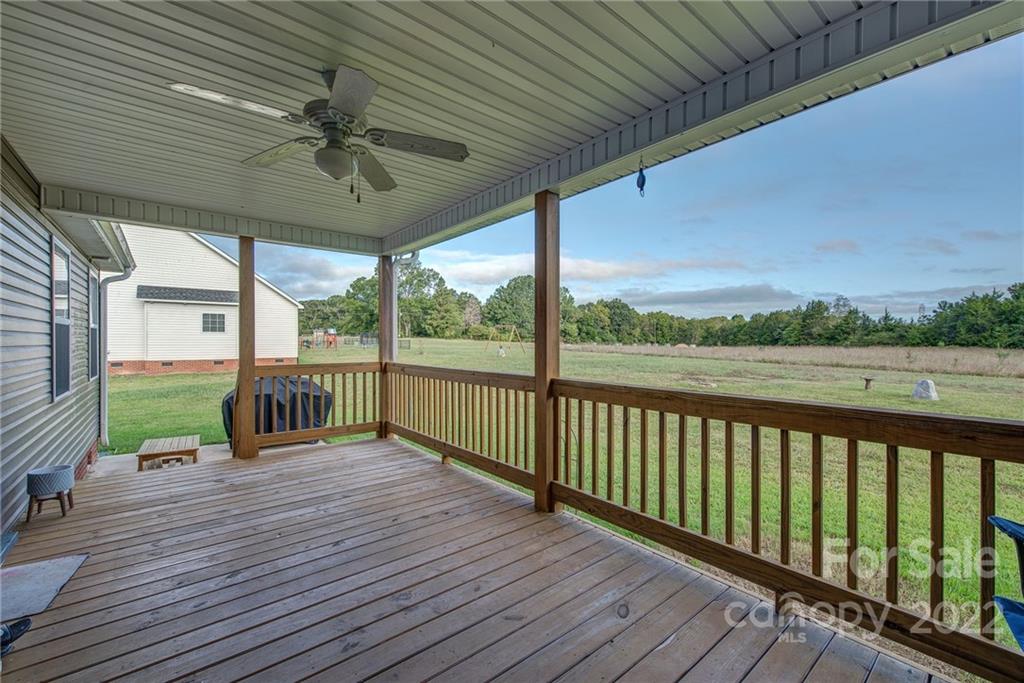 568 East Old Limestone Road York, SC 29745 - Photo 5 of 25 Gallery Image 5