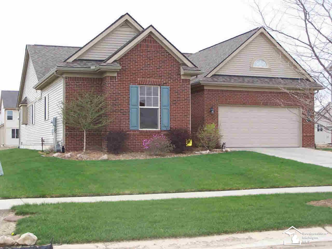 9445 Maple Ridge Drive Newport, MI 48166 - Photo 1 of 14 20450972.JPG