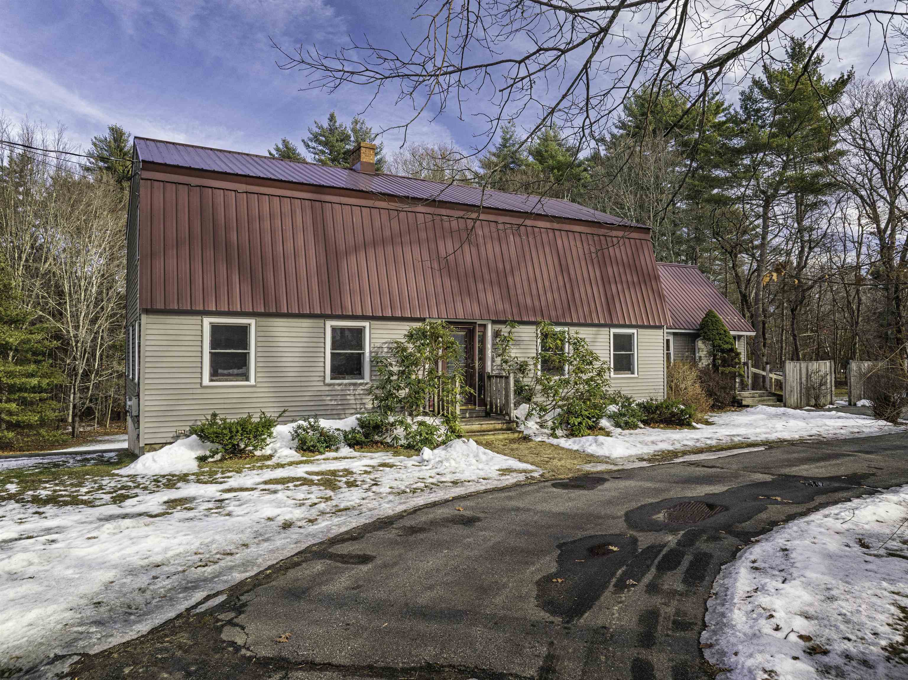 25 Mill Road Kingston, NH 03848 - Photo 2 of 51