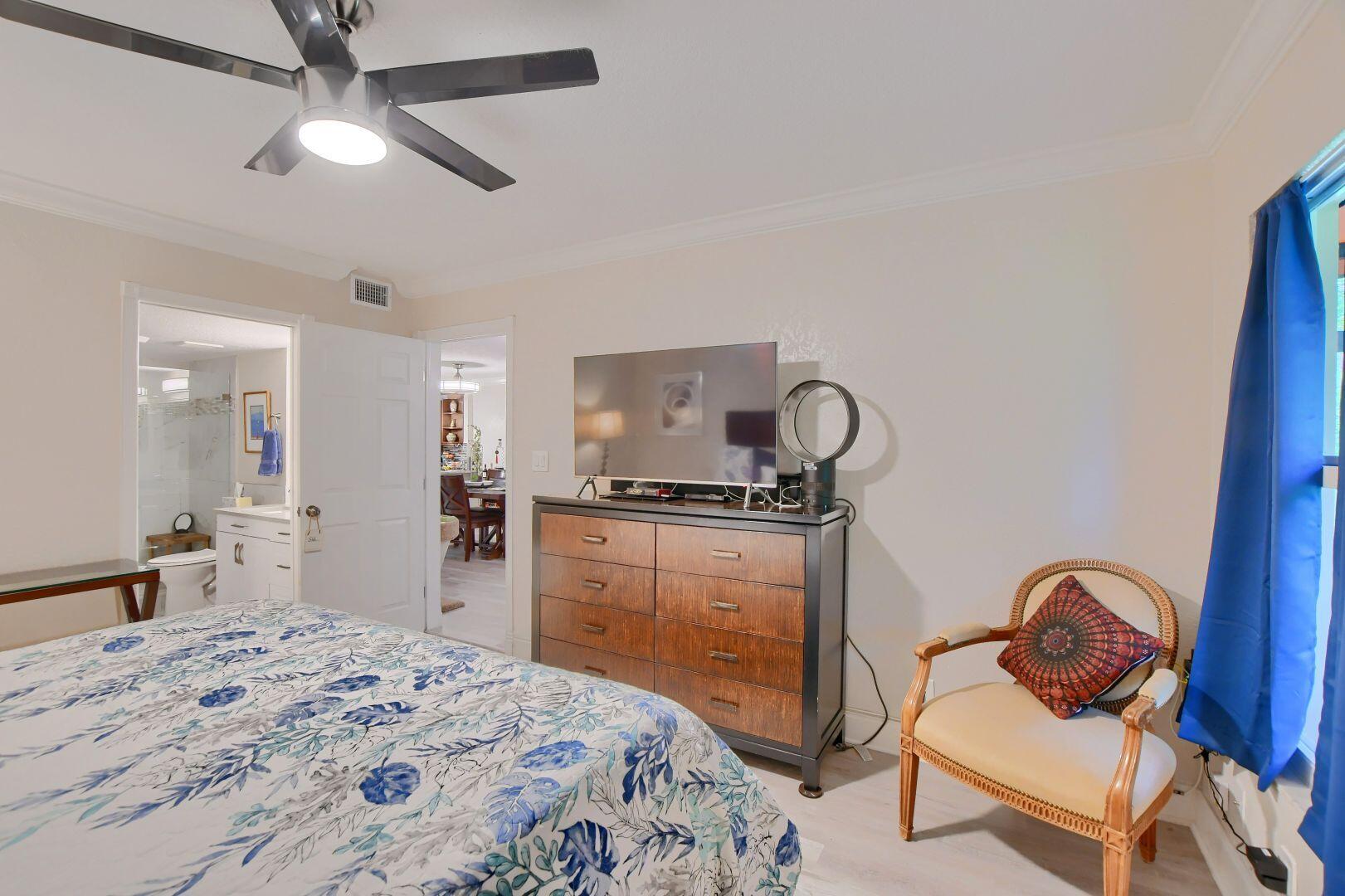 9005 Flynn Circle, Unit 7 Boca Raton, FL 33496 - Photo 16 of 44 5eb0d17bb23b07b081049ccac9742dee_1780592