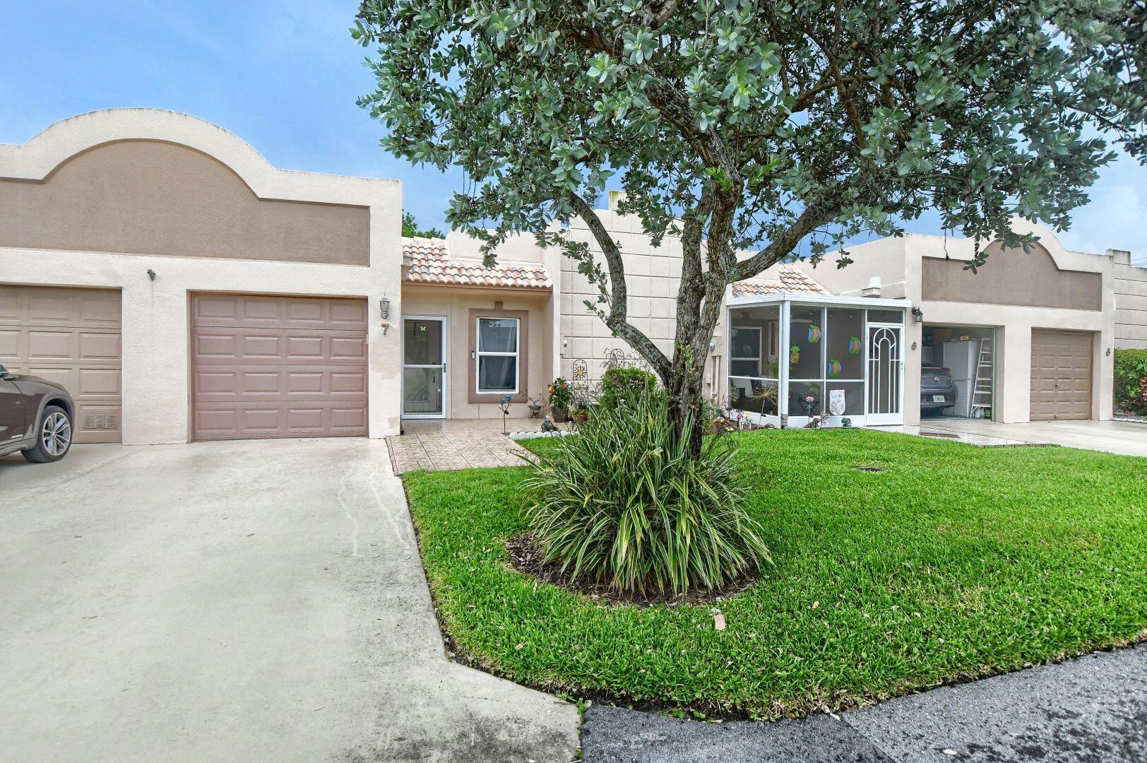 9005 Flynn Circle, Unit 7 Boca Raton, FL 33496 - Photo 3 of 44 811d8d6ad24226f686c7ce598ec073f7_1780594