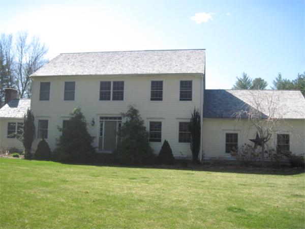 45 Noble Road Rochester, MA 02770 - Photo 2 of 18