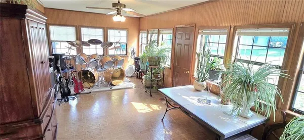 $265,000 | 3050 Gaineswood Avenue, Baxter Springs, KS 66713