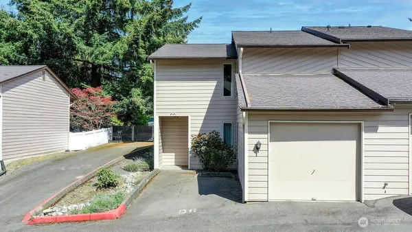 $430,000 | 1555 Union Avenue Northeast, Unit 22, Renton, WA 98059