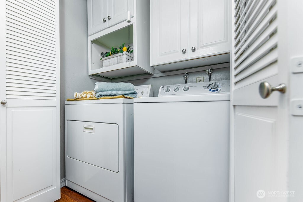 1555 Union Avenue Northeast, Unit 22 Renton, WA 98059 - Photo 12 of 32