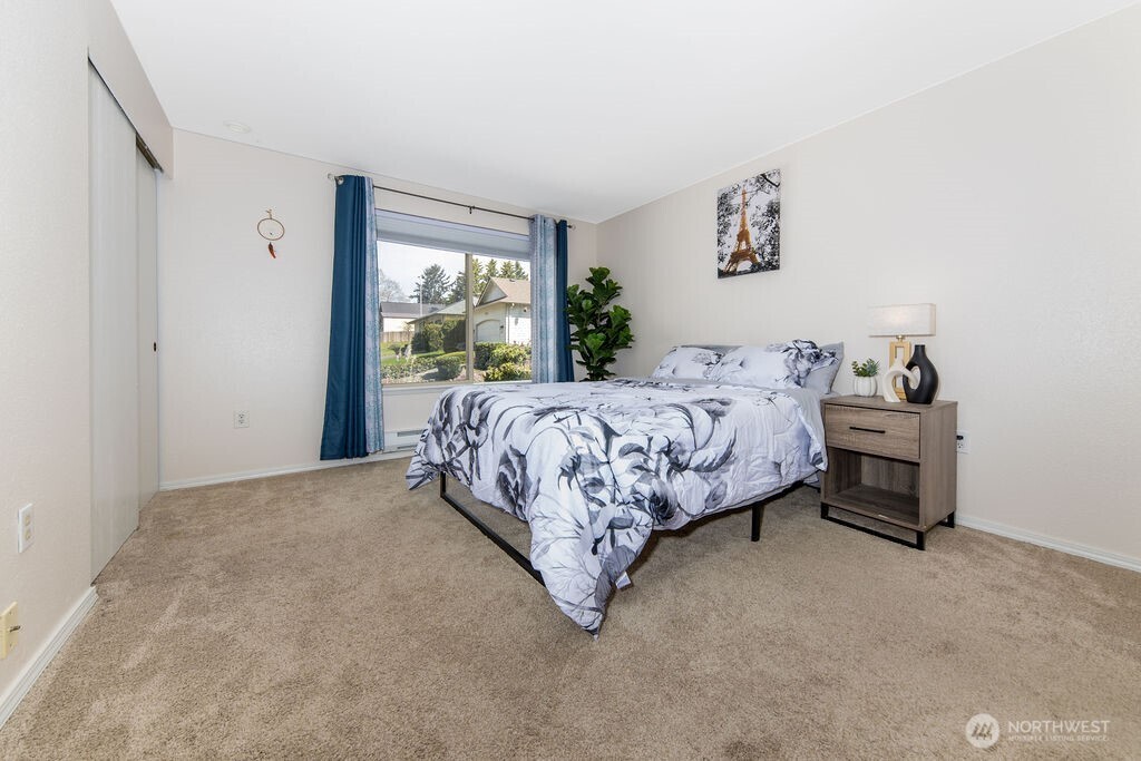 1555 Union Avenue Northeast, Unit 22 Renton, WA 98059 - Photo 14 of 32