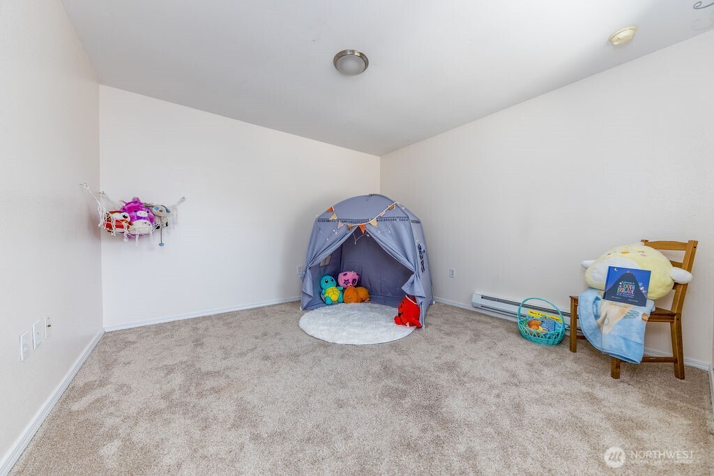1555 Union Avenue Northeast, Unit 22 Renton, WA 98059 - Photo 18 of 32