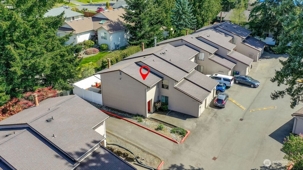 1555 Union Avenue Northeast, Unit 22 Renton, WA 98059 - Photo 2 of 32