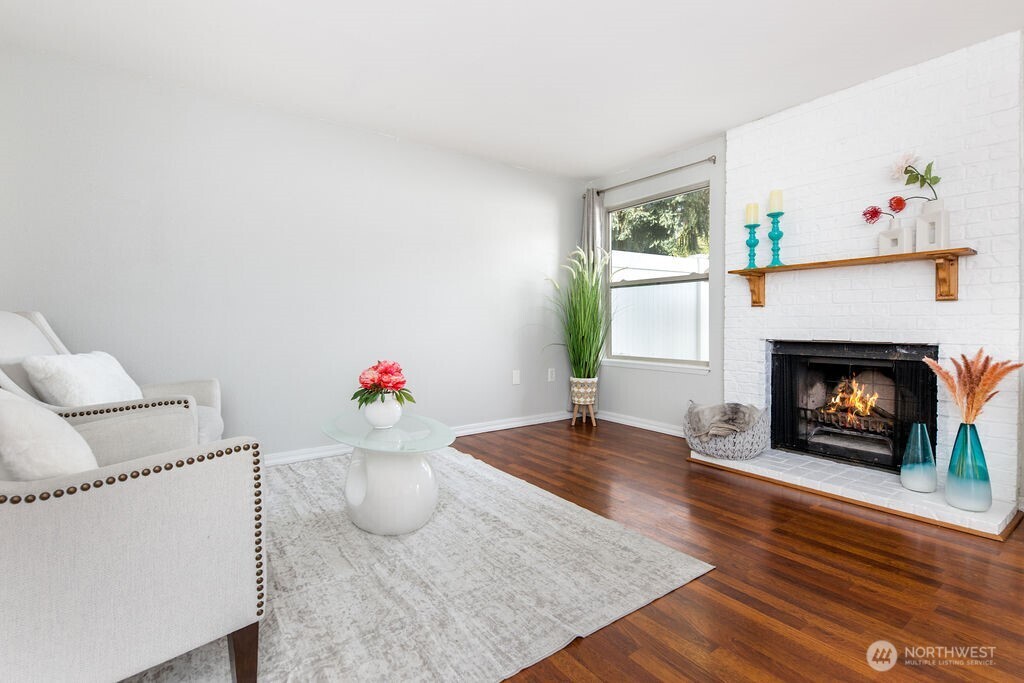 1555 Union Avenue Northeast, Unit 22 Renton, WA 98059 - Photo 5 of 32