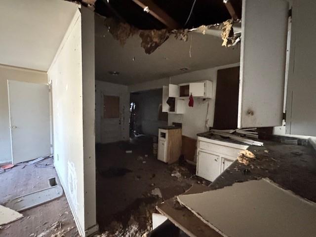 2118 Kipling Circle Southeast Atlanta, GA 30315 - Photo 6 of 11 a bathroom with a sink and mirror