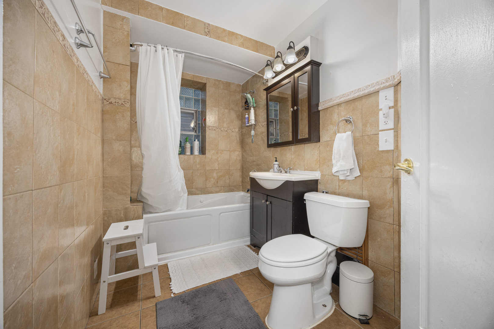 31 North Austin Boulevard Chicago, IL 60644 - Photo 16 of 45