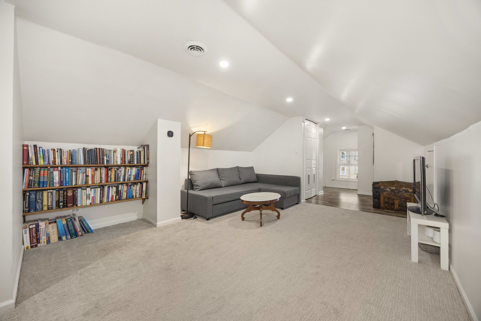 31 North Austin Boulevard Chicago, IL 60644 - Photo 32 of 45