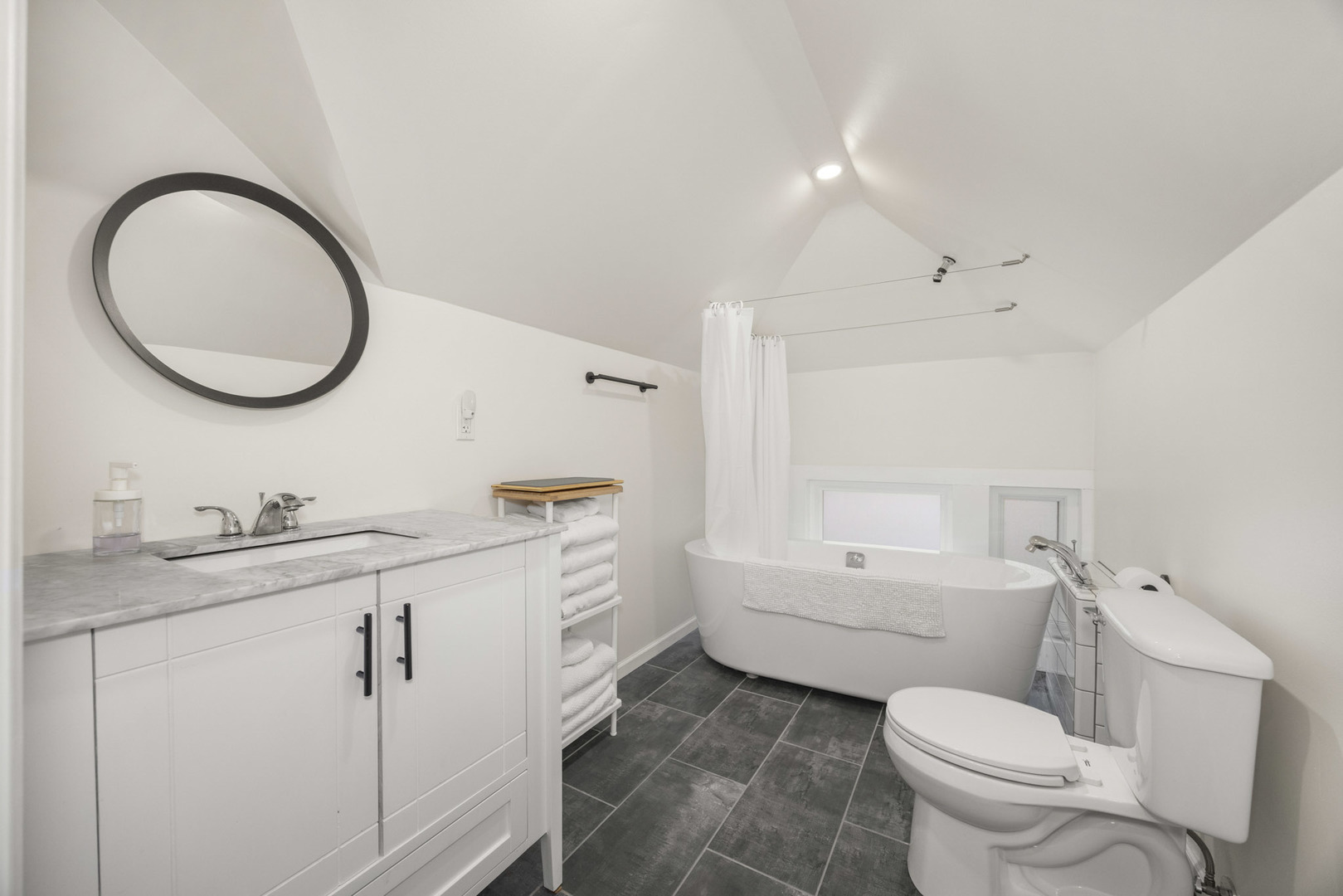 31 North Austin Boulevard Chicago, IL 60644 - Photo 34 of 45