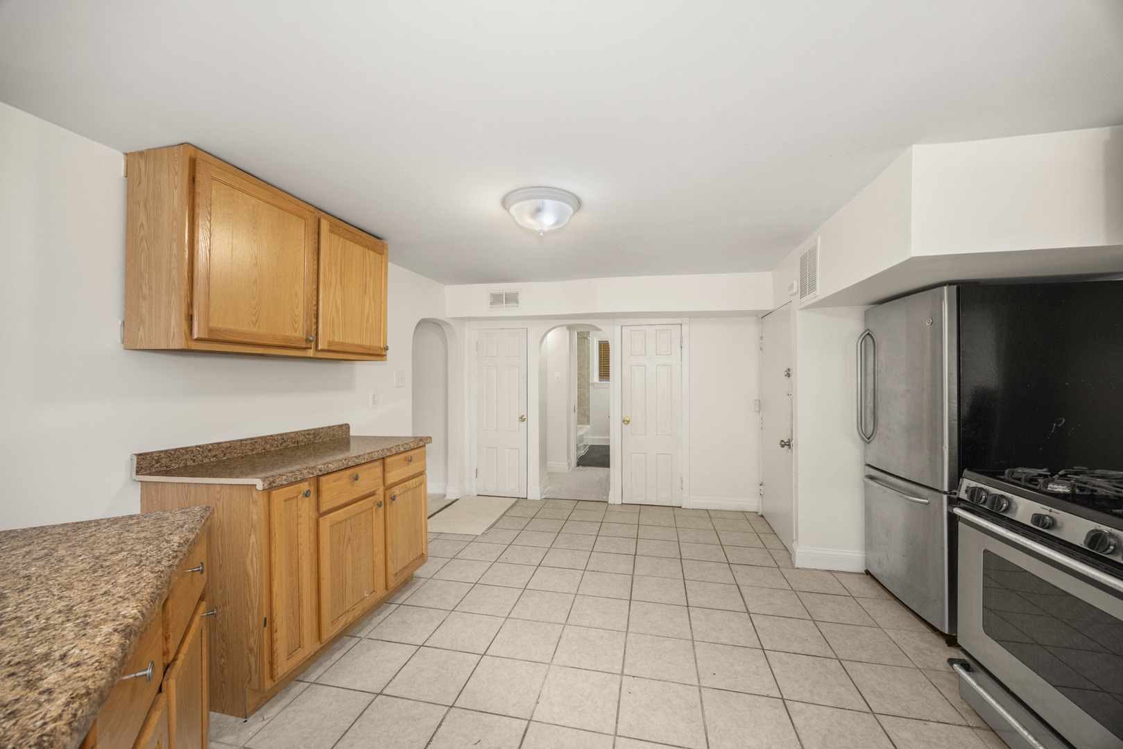 31 North Austin Boulevard Chicago, IL 60644 - Photo 39 of 45