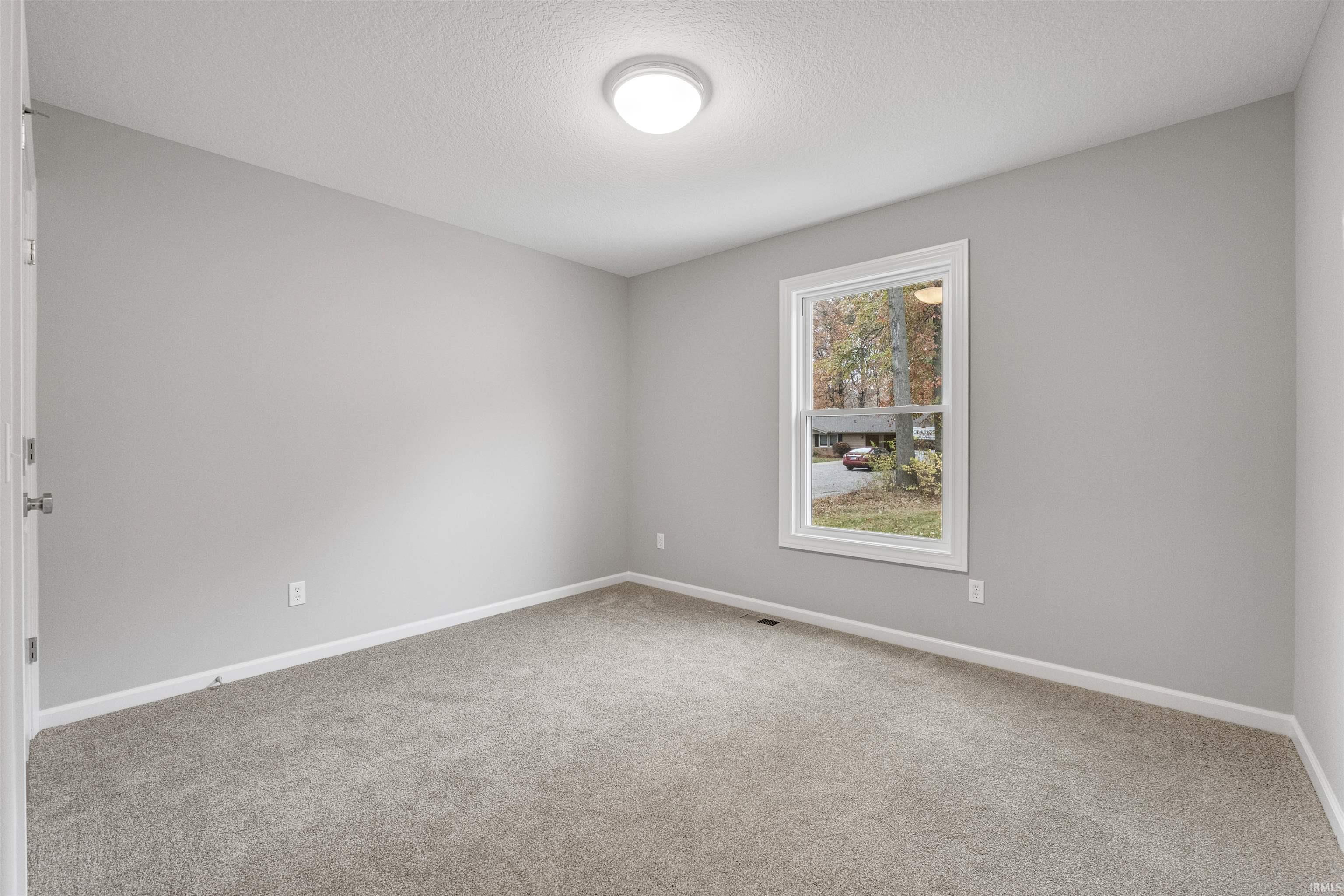 6076 Adams Ctr Road Fort Wayne, IN 46816 - Photo 18 of 23