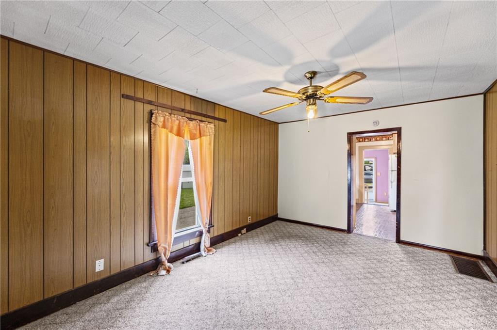 112 South Locust Street Cameron, MO 64429 - Photo 11 of 27