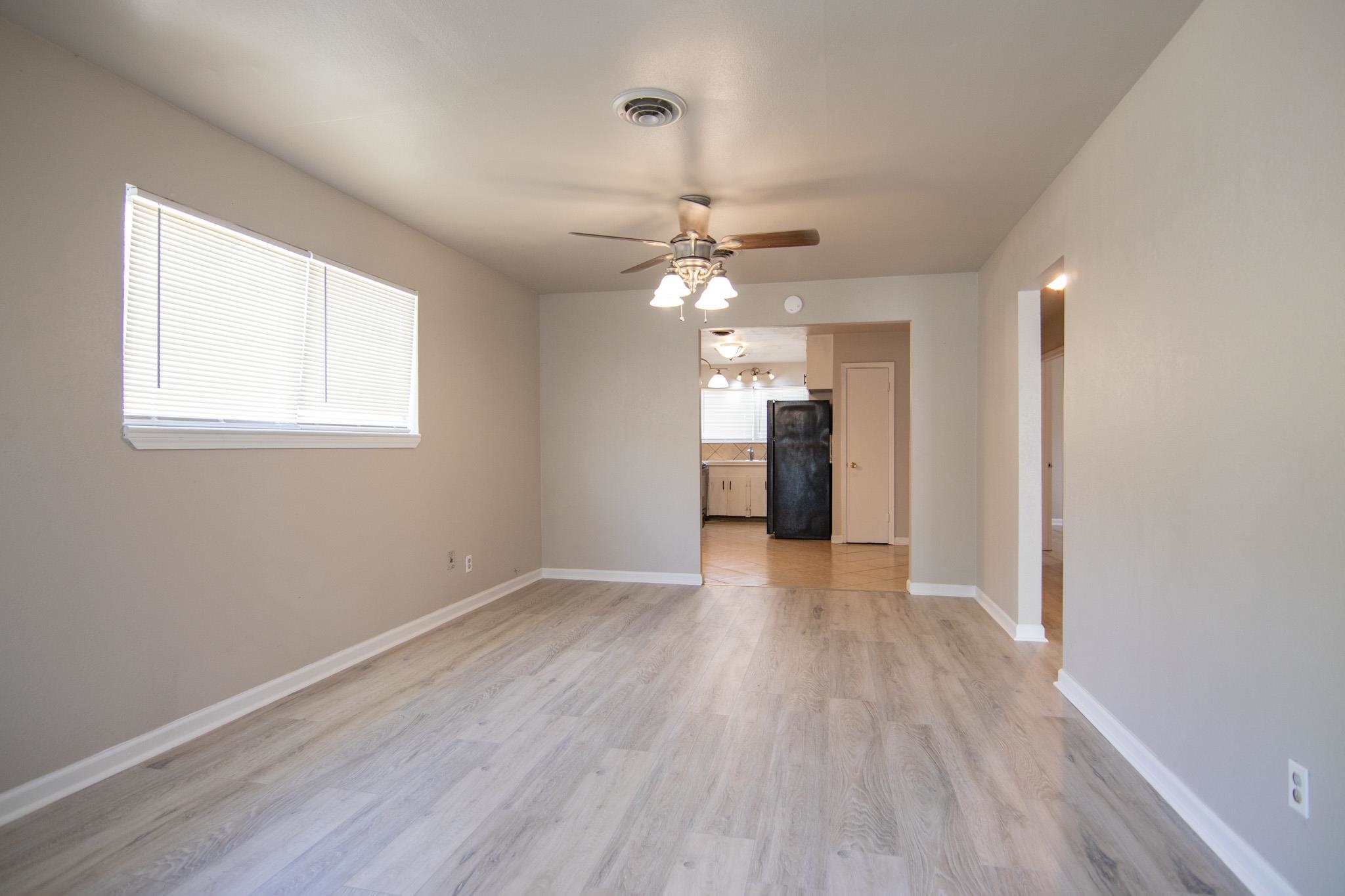 3714 Ridgemont Drive Orange, TX 77630 - Photo 2 of 9