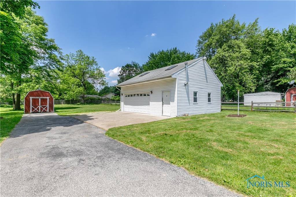 1915 Eileen Road Toledo, OH 43615 - Photo 15 of 16 Gallery Image 15