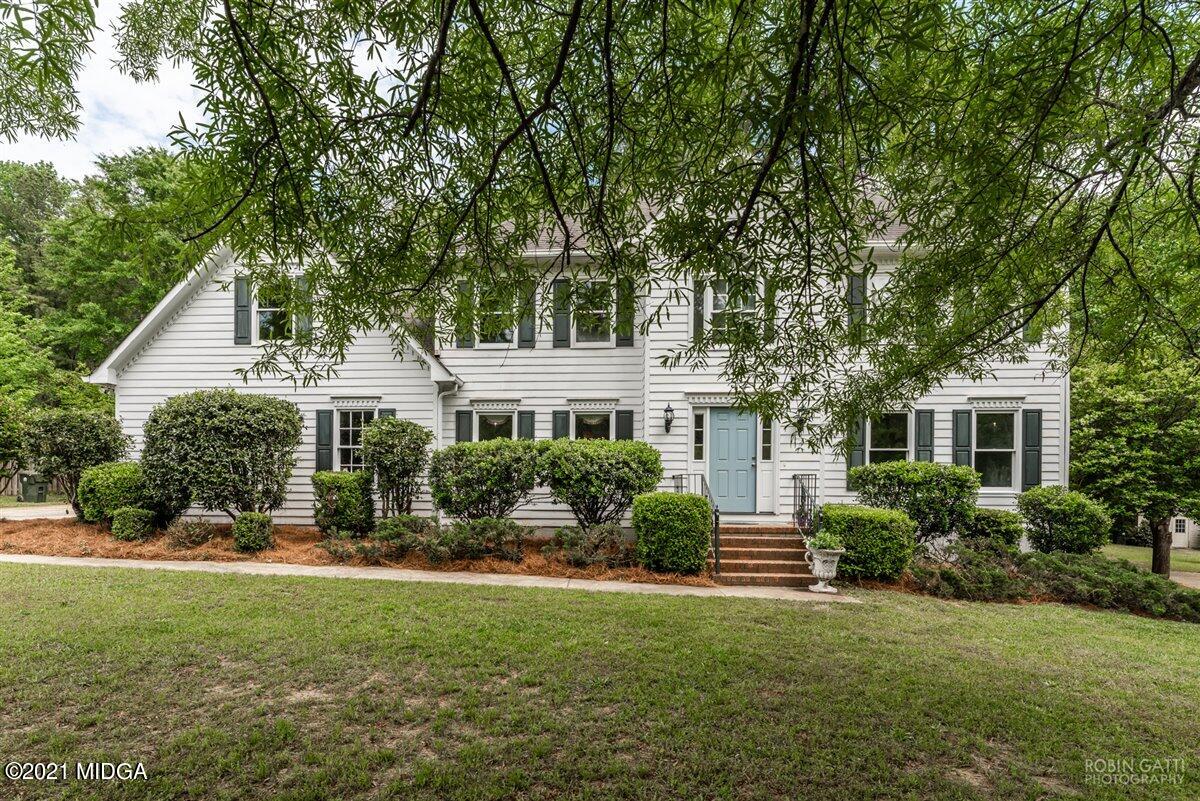 170 Rivoli Landing Macon, GA 31210 - Photo 2 of 35 Allyson Moody 02