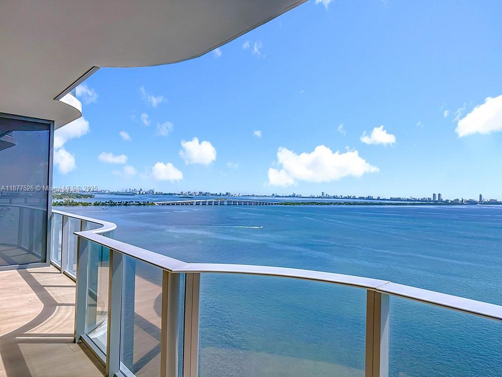 700 Northeast 24th Street, Unit 1402 Miami, FL 33137 - Photo 21 of 68 a view of outdoor space and yard