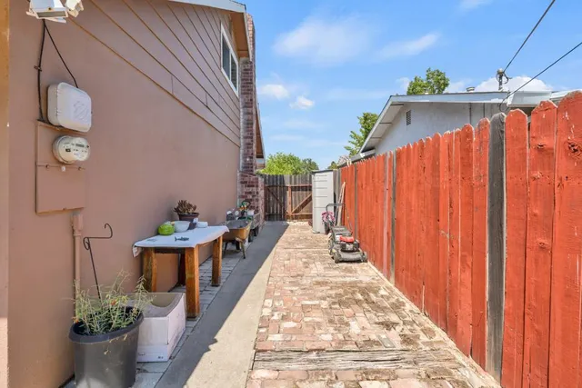 $539,000 | 9016 Kiefer Boulevard, Sacramento, CA 95826