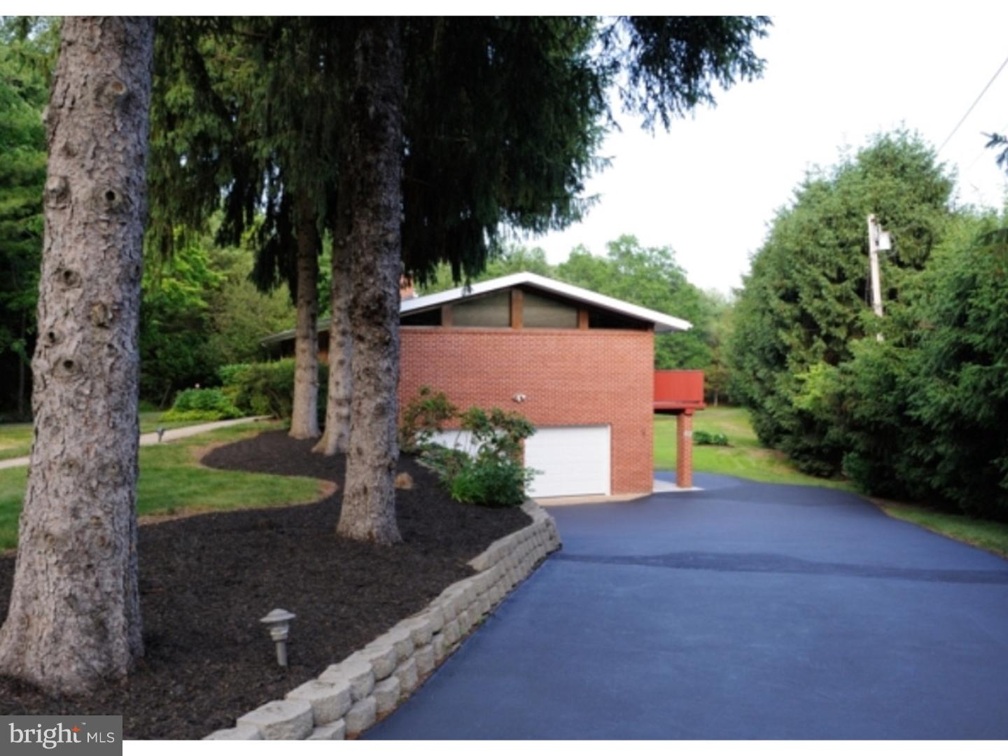 273 Opossum Road Skillman, NJ 08558 - Photo 4 of 20