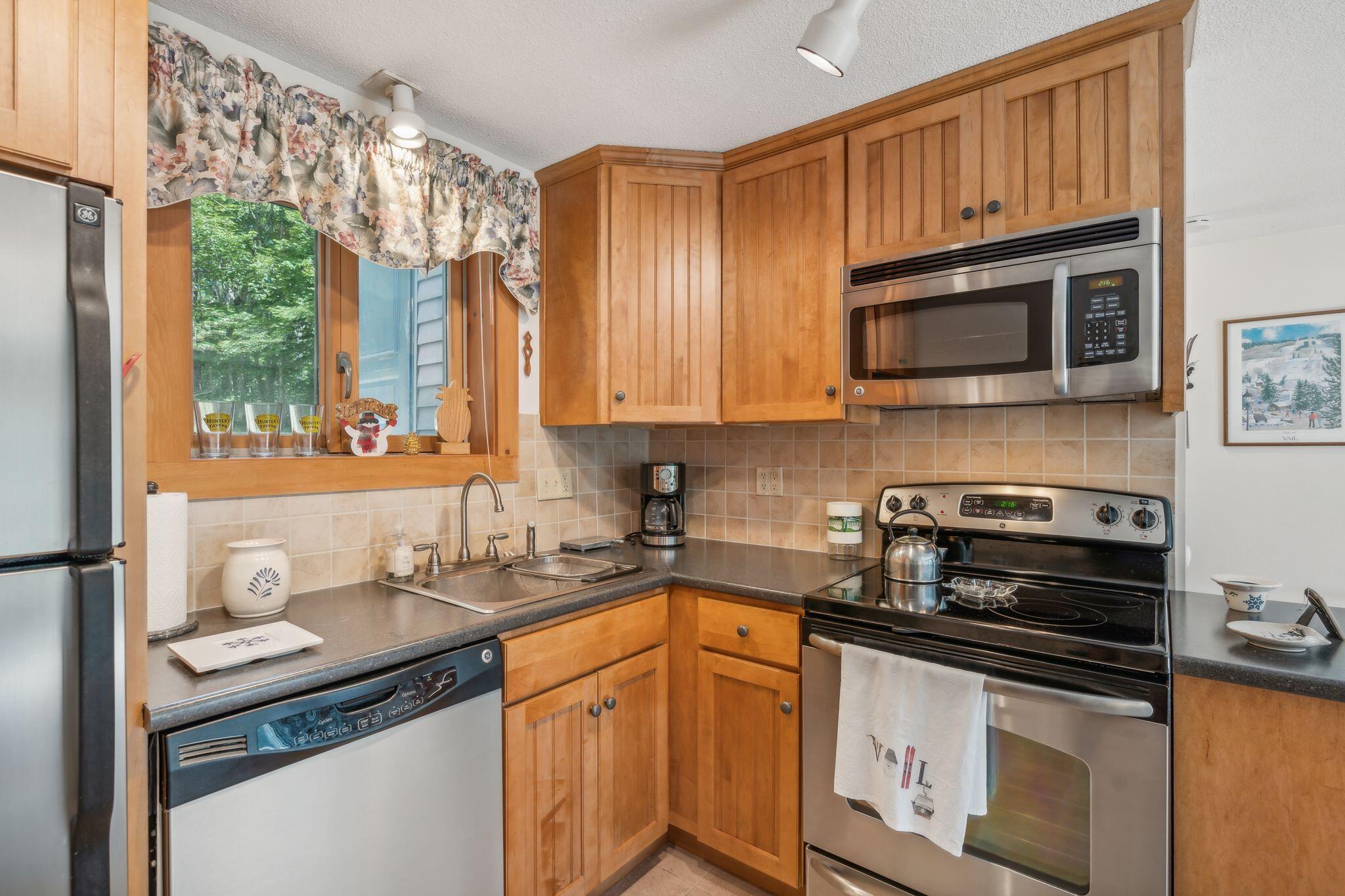 41 Spectator Road, Unit C4 Newry, ME 04261 - Photo 13 of 31 28_DSC04879