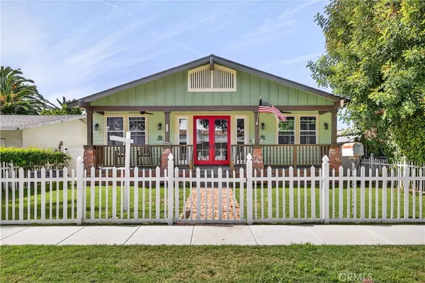 $1,800,000 | 10901 Chestnut Street, Los Alamitos, CA 90720