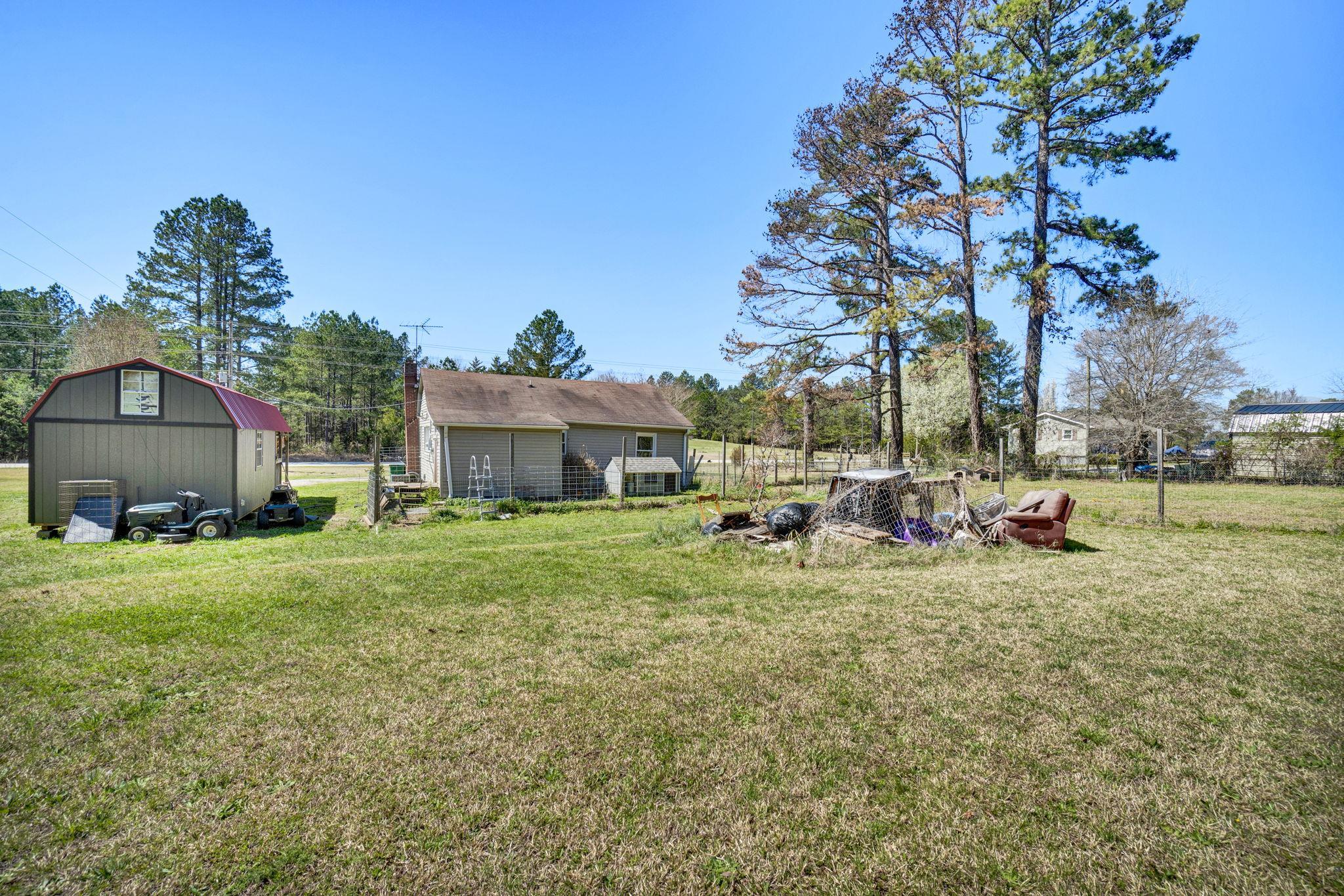 7979 Highway 56 Enoree, SC 29335 - Photo 22 of 24