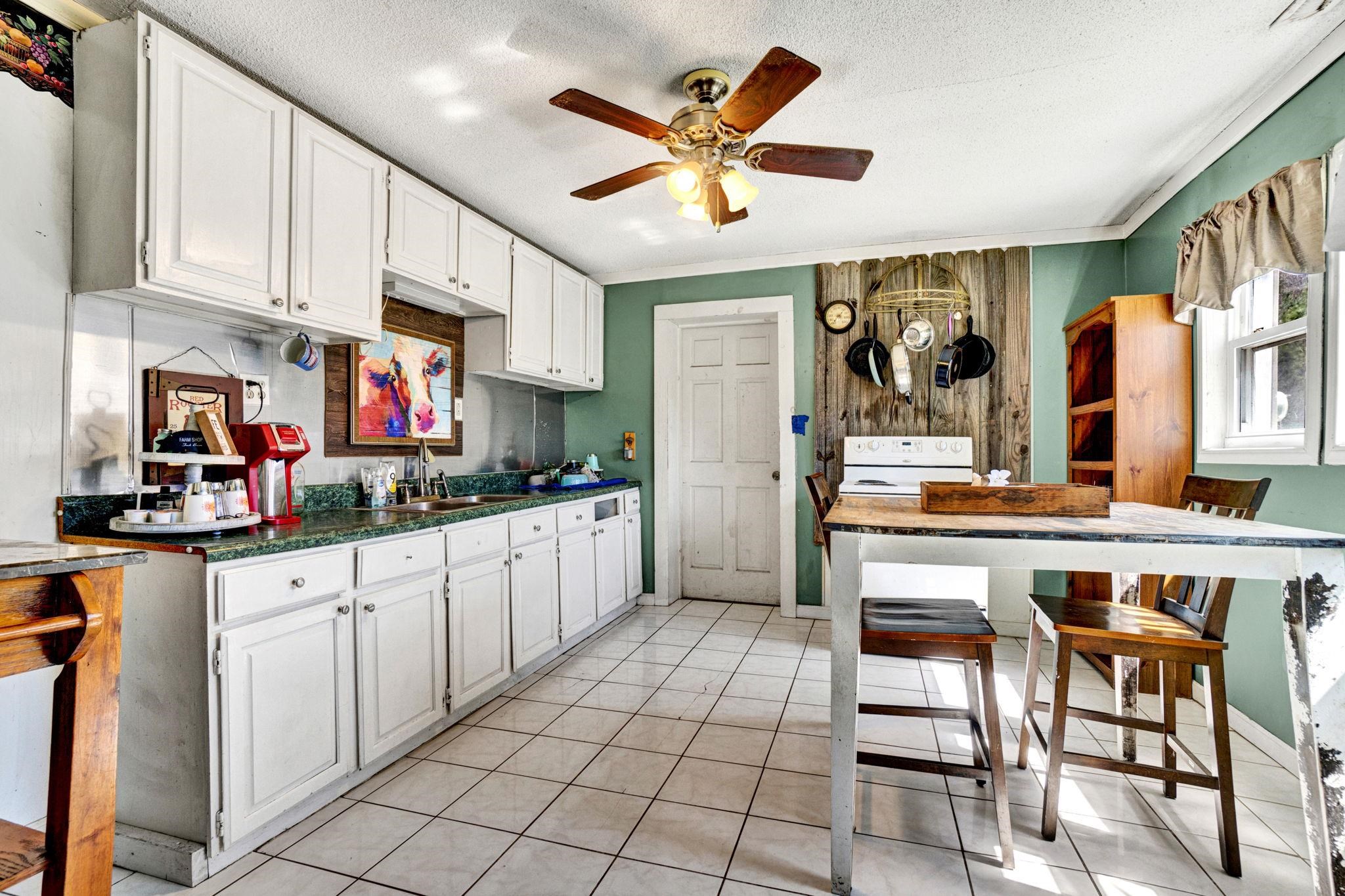 7979 Highway 56 Enoree, SC 29335 - Photo 10 of 24