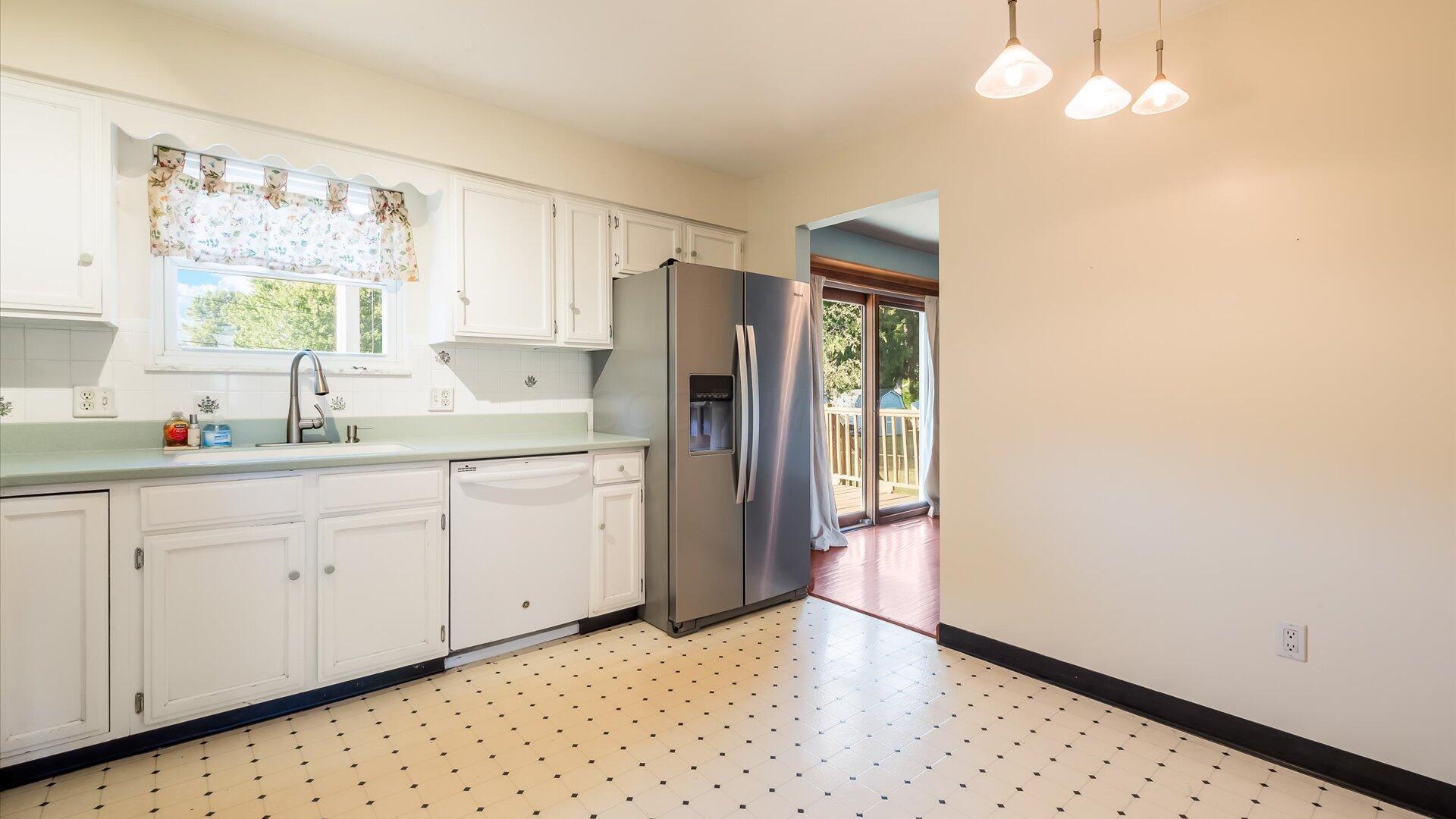 233 Price Road Newark, OH 43055 - Photo 11 of 32 13-z 233 Price047-Edit