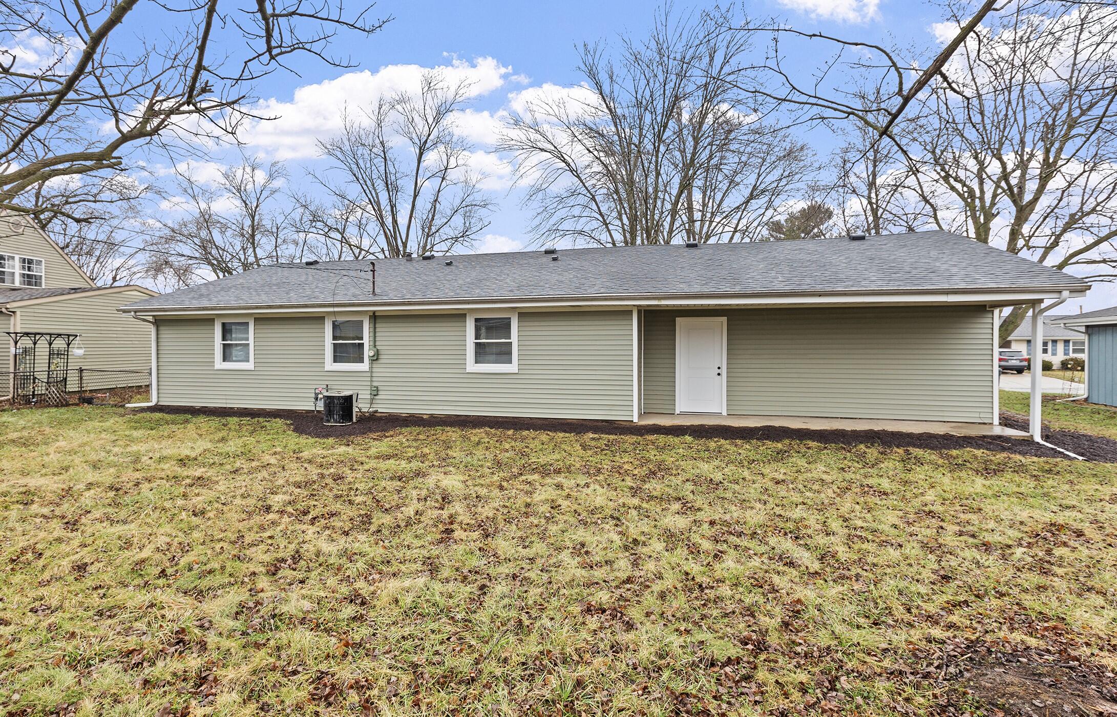 394 Raritan Drive Valparaiso, IN 46385 - Photo 17 of 17 2181x1400