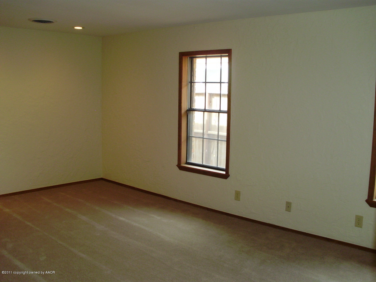 8701 Circle Drive Amarillo, TX 79110 - Photo 12 of 19 Master Bedroom