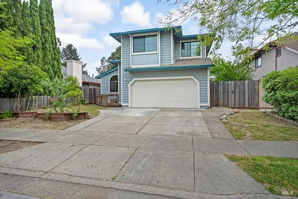 $699,000 | 1924 Gambels Way, Santa Rosa, CA 95403