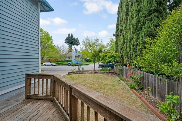 $699,000 | 1924 Gambels Way, Santa Rosa, CA 95403