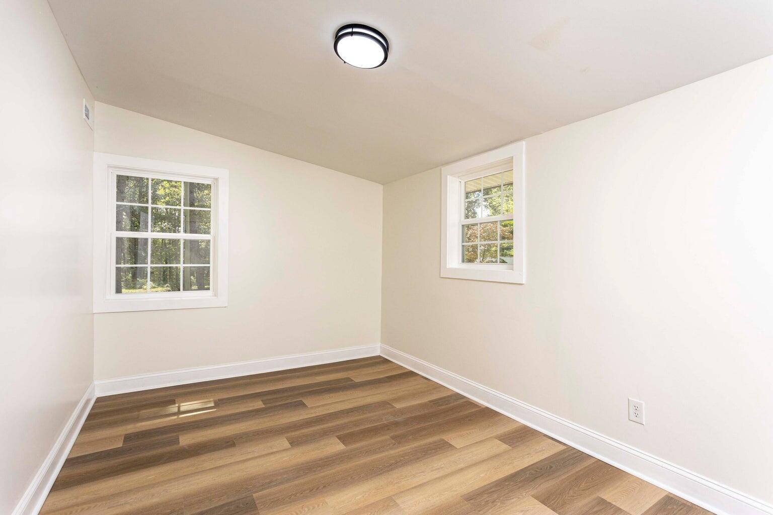 976 Chestnut Ridge Road Spring City, TN 37381 - Photo 18 of 31 Bedroom