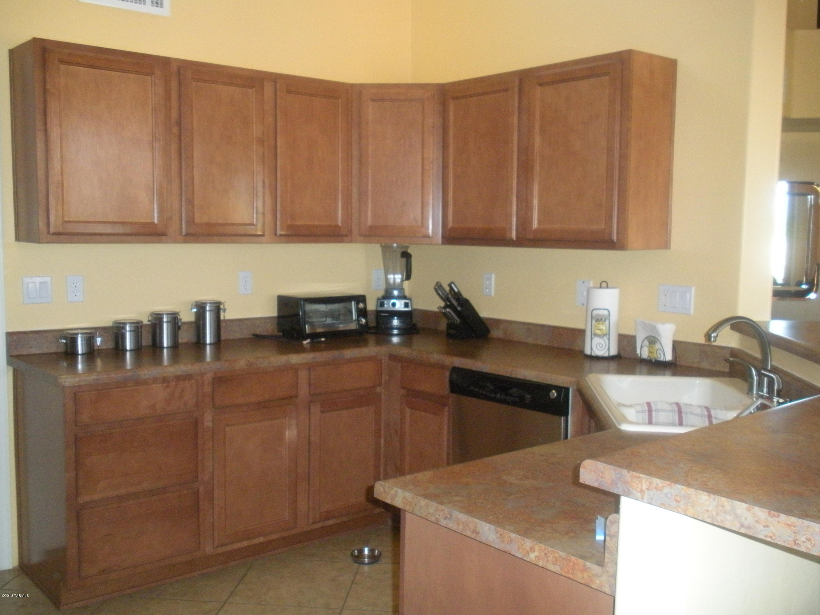 5927 South Marstellar Road Tucson, AZ 85735 - Photo 12 of 34
