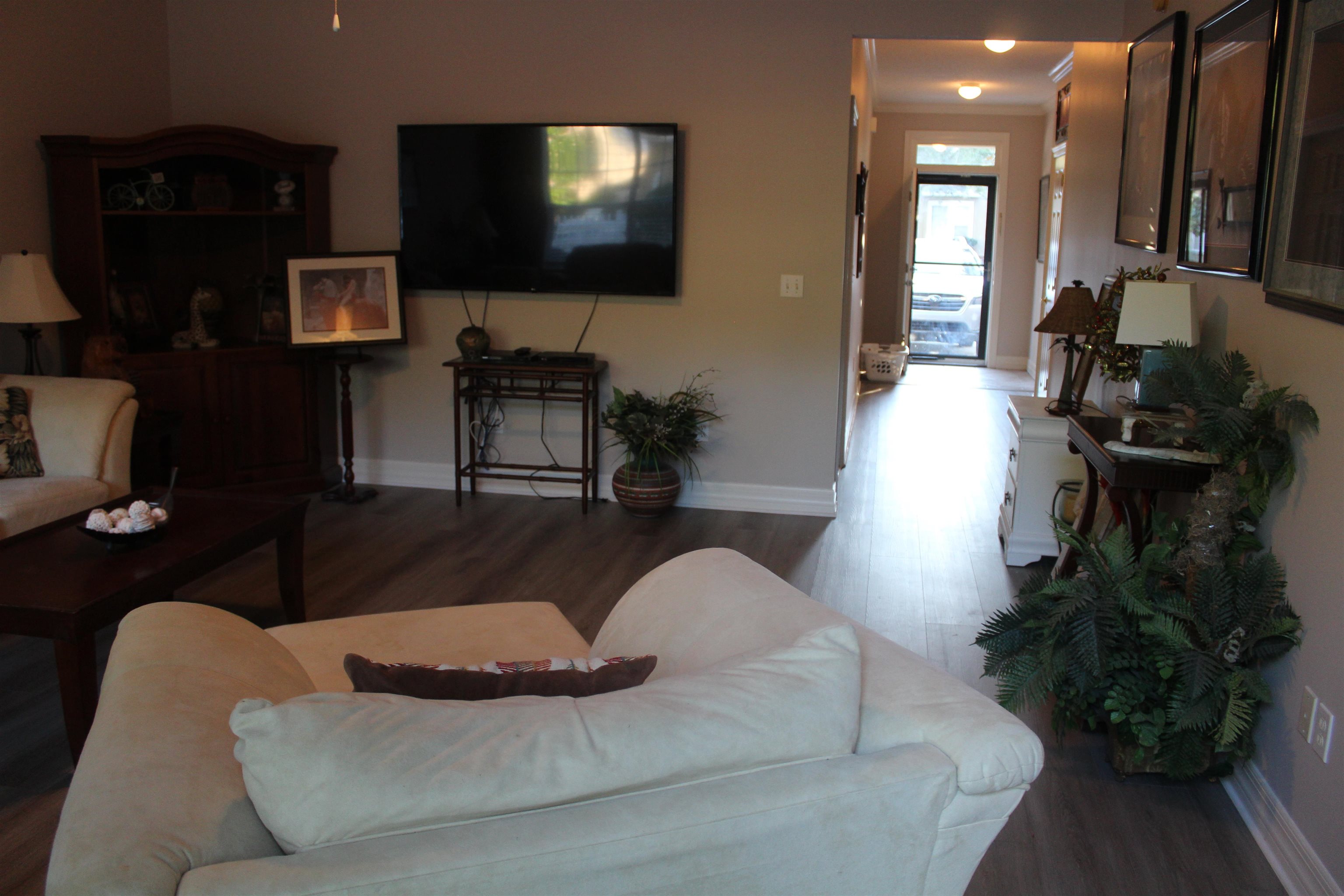 430 West Fort Morgan Road, Unit 1101 Gulf Shores, AL 36542 - Photo 8 of 16 Living Room