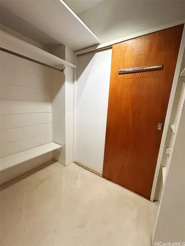 $1,900 | 1543 Makiki Street, Unit 605, Honolulu, HI 96822