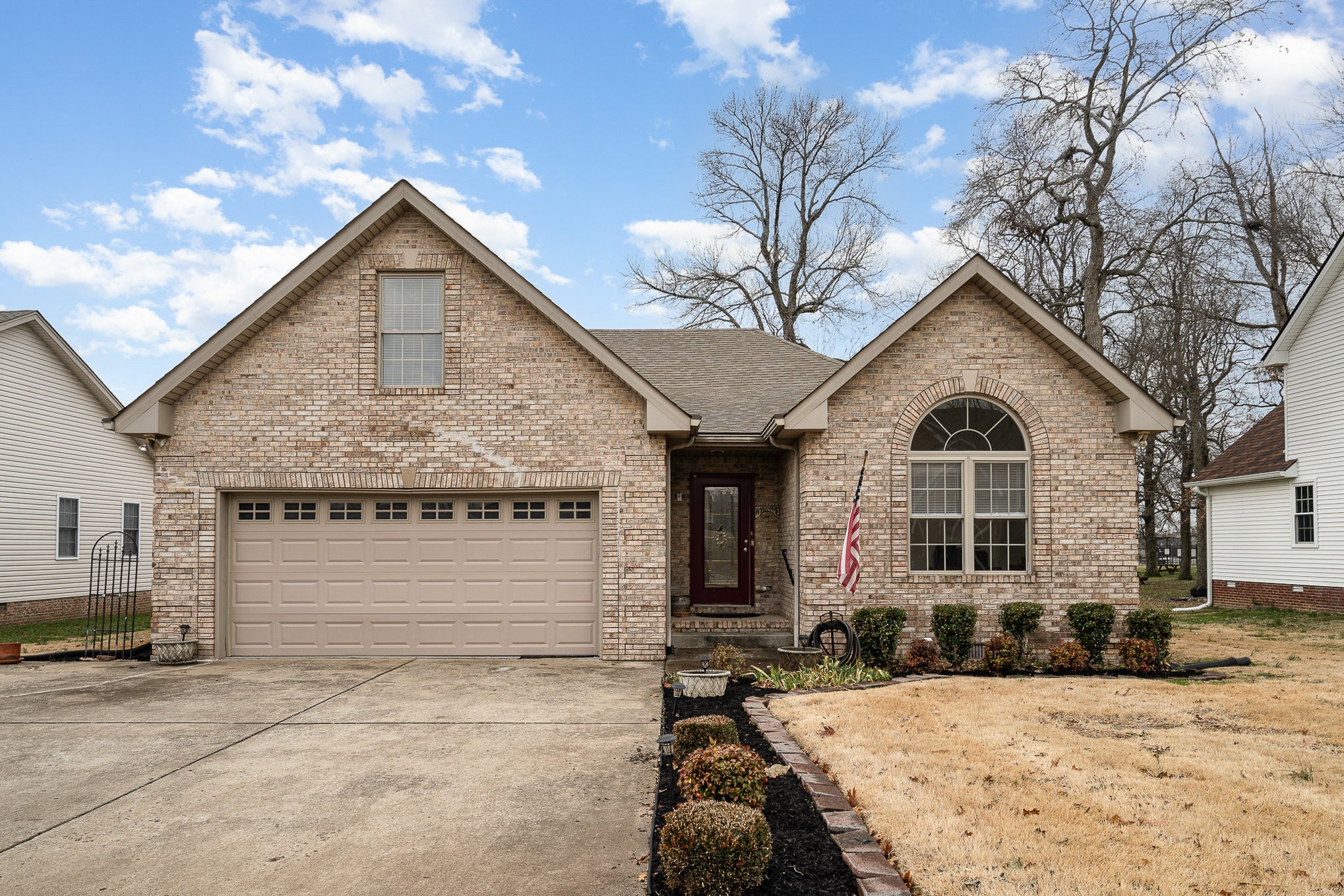 141 Fieldstone Lane Springfield, TN 37172 - Photo 2 of 25