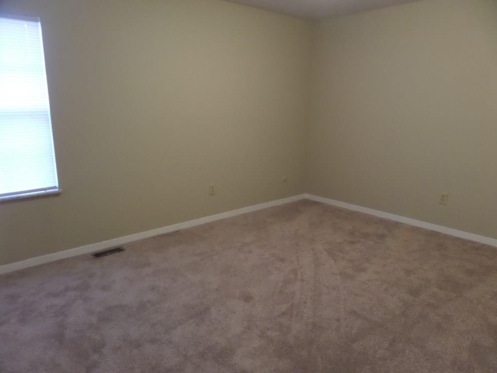 1126 Ridgepointe Drive Indianapolis, IN 46234 - Photo 8 of 17 Gallery Image 8