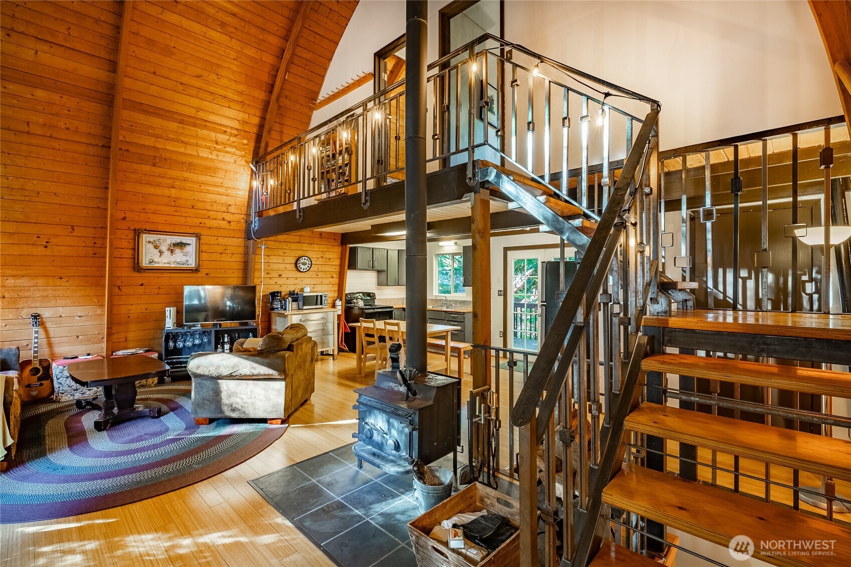 16010 Shuksan Rim Drive Deming, WA 98244 - Photo 4 of 31