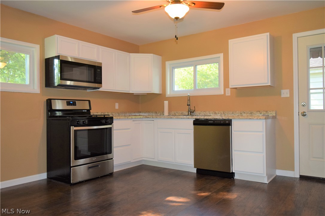 4098 Burkey Road Youngstown, OH 44515 - Photo 4 of 17 Gallery Image 4