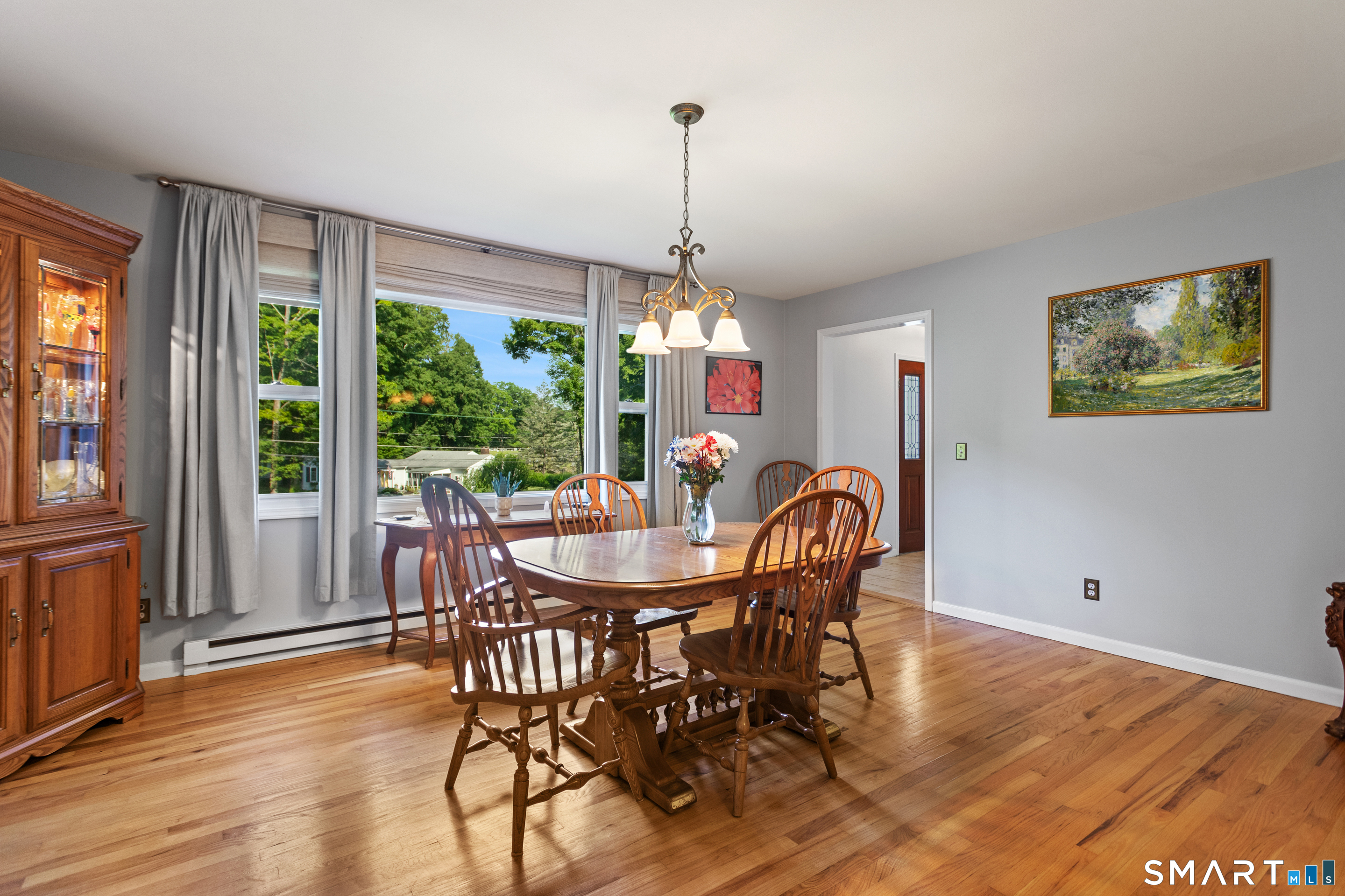 4 Windaway Road Bethel, CT 06801 - Photo 4 of 33